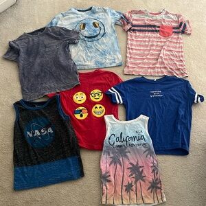 Lot of boy size 6/7 t shirts cat jack